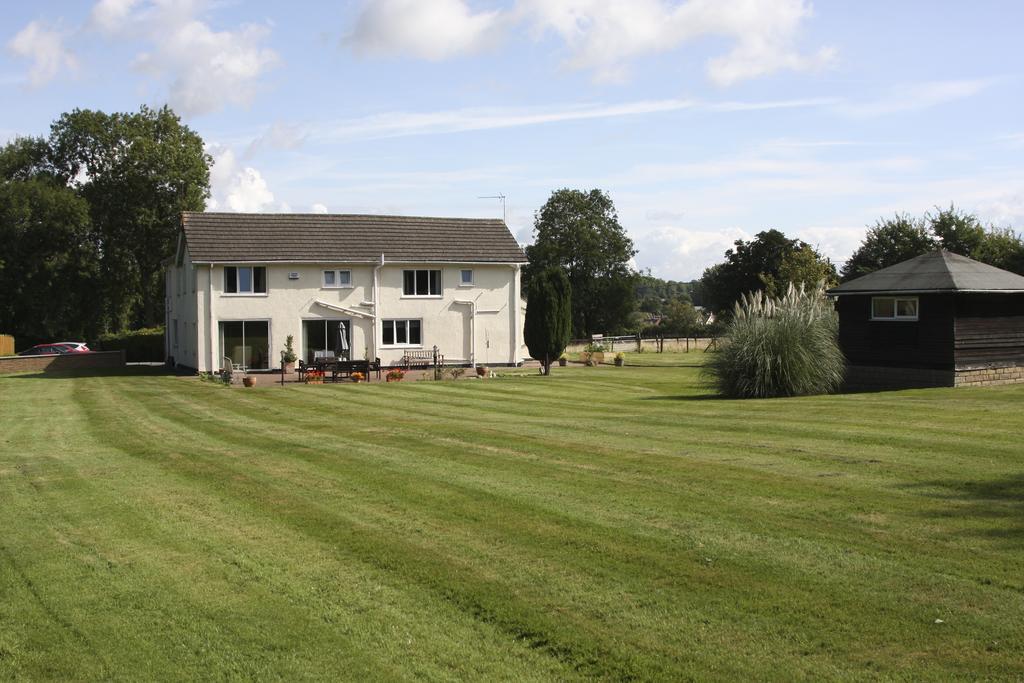 Broadwell Guest House Meriden  Dış mekan fotoğraf