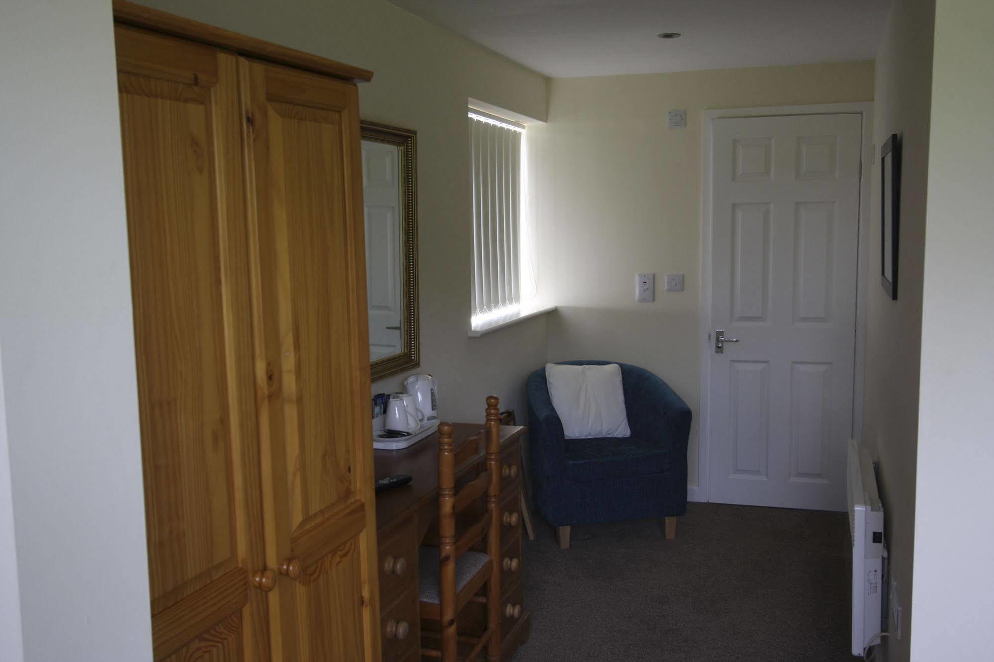 Broadwell Guest House Meriden  Dış mekan fotoğraf