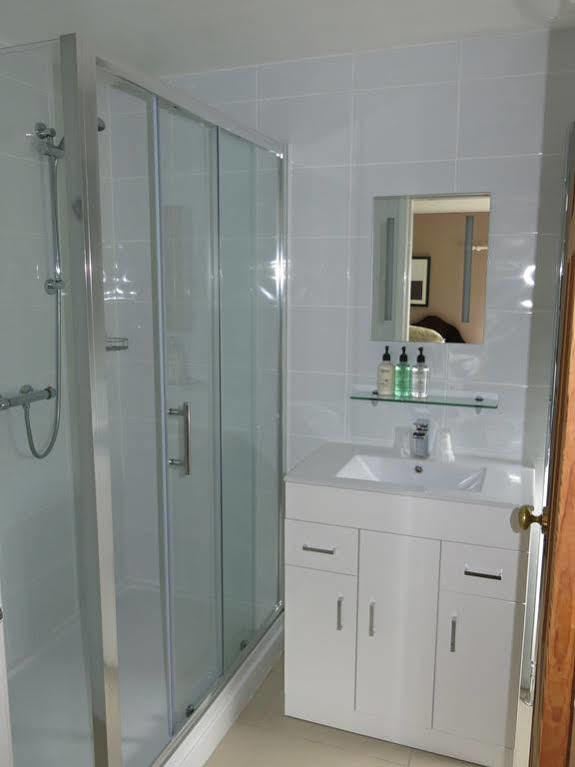 Broadwell Guest House Meriden  Dış mekan fotoğraf